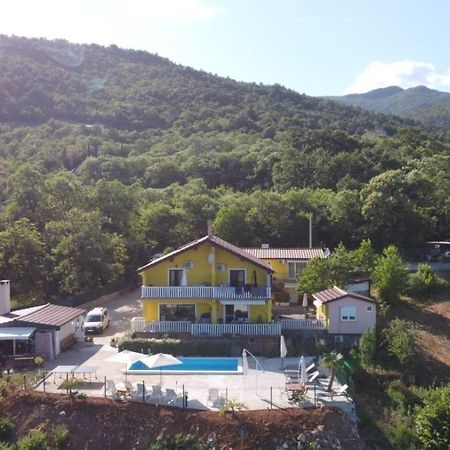 Apartments Nika With Swimming Pool And Beautiful Sea View Dobreć Zewnętrze zdjęcie