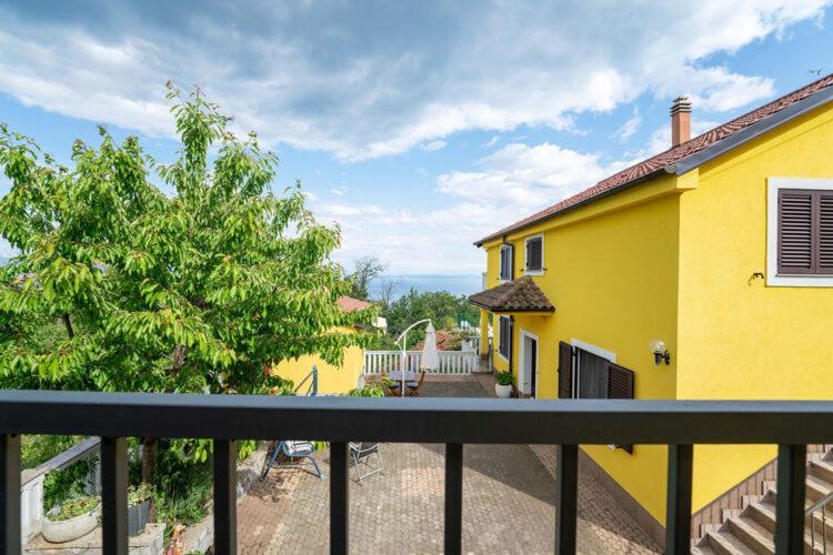 Apartments Nika With Swimming Pool And Beautiful Sea View Dobreć Zewnętrze zdjęcie