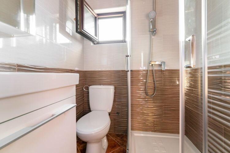 Apartments Nika With Swimming Pool And Beautiful Sea View Dobreć Zewnętrze zdjęcie