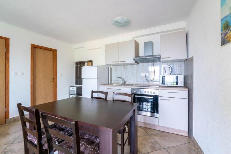Apartments Nika With Swimming Pool And Beautiful Sea View Dobreć Zewnętrze zdjęcie