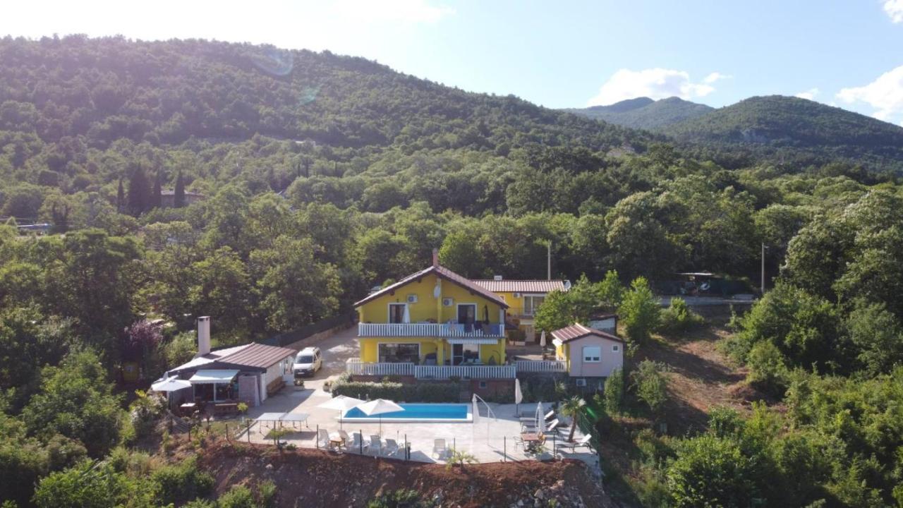 Apartments Nika With Swimming Pool And Beautiful Sea View Dobreć Zewnętrze zdjęcie